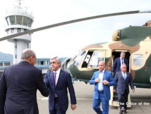Президент Саргсян отбыл в Степанакерт