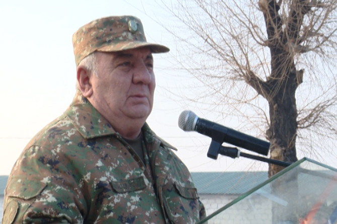 Начальник Главштаба ВС Армении отправился в Россию