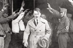 СМИ: Гитлер был законченным наркоманом