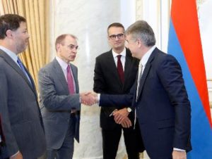 Премьер-министр Армении пояснил новые направления работы Министерства экономики