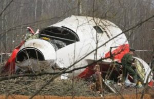 Польша готовит новые обвинения российским диспетчерам по делу о катастрофе самолета Качиньского