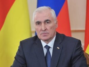 Президент Южной Осетии принял делегацию НКР