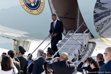 Президенту США в Ханчжоу заставили спускаться по трапу в хвостовой части лайнера