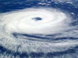 К Японии приближается мощный тайфун «Малакас»