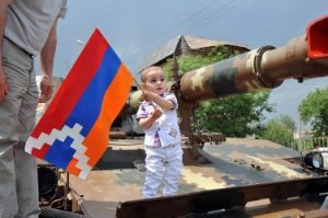 Армения готова любой ценой защитить достижения Арцахской государственности – премьер