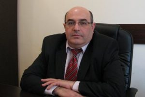 Освобожден с должности заместитель председателя Госкомитета кадастра недвижимости