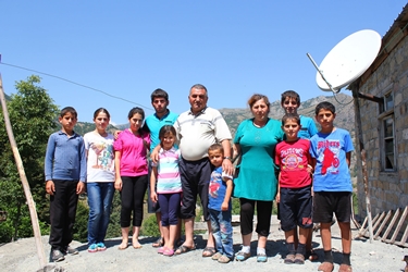Поселившийся в Арцахе вагашенец гордится своими тринадцатью детьми