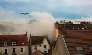 В центре французского города Дижон произошел взрыв
