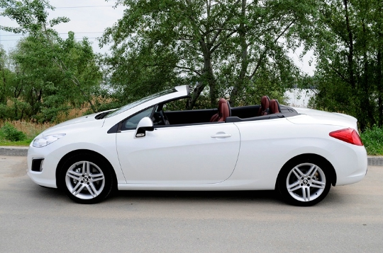 Где можно арендовать авто в Крыму?