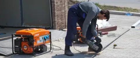 Где используется бензиновый генератор?