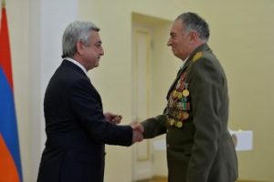 Президент Армении вручил высокие государственные награды в связи с 25-летием независимости