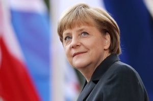 Меркель выразила сожаление из-за миграционной политики правительства