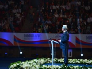 Президент Армении: Наш народ преодолел все испытания