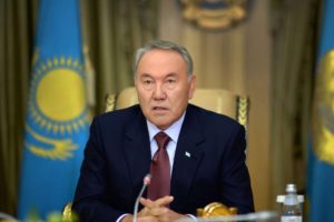 Назарбаев не посетит Баку и Ереван из-за болезни - пресс-секретарь президента