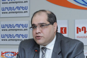 Карен Карапетян назначил нового заместителя министра финансов Армении