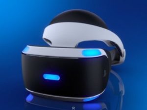 Sony запустила в продажу шлем виртуальной реальности