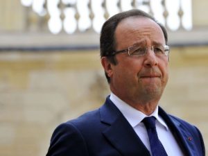 Олланд сократил расходы на содержание бывших президентов Франции