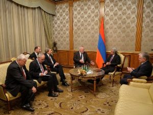 Посредники МГ ОБСЕ представили президенту Армении итоги встреч