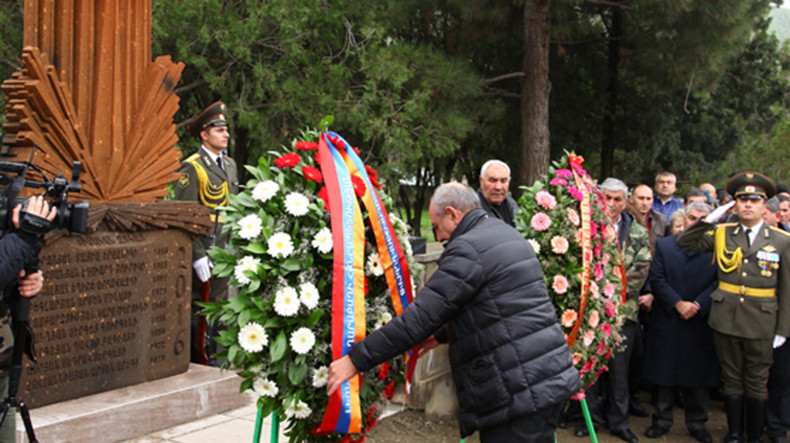 Президент НКР открыл в селе Талиш хачкар в память погибших в Апрельскую войну воинов-освободителей из Сисианского отряда