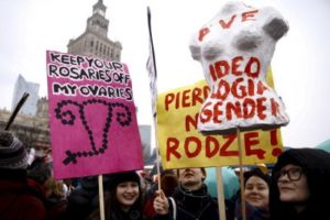 В Польше проходит новая акция протеста против полного запрета абортов