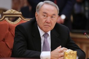 Нурсултан Назарбаев едет в Ереван