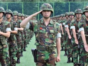 Военные Южной Кореи переведены в состояние повышенной боеготовности