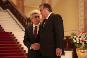 В Армению прибыл президент Таджикистана