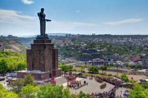 Столица Армении возглавила рейтинг самых популярных направлений среди москвичей на ноябрьские праздники