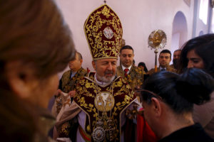 Константинопольский архиепископ Арам Атешян прибыл в Ереван