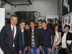 Дети из приграничных сел Армении посетили музей связи и центр обслуживания клиентов Beeline