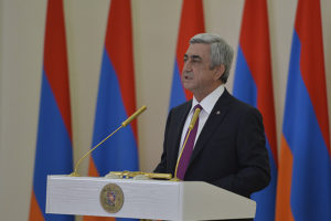 "Выражаю признательность за то значительное содействие, которое Ваша страна оказала за истекшие четверть века": Президент Армении поздравил Трампа