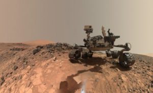 Марсоход Curiosity обнаружил на Марсе металлический метеорит