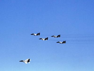 Летчики ЮВО в Армении приступили к полетам в зимних условиях