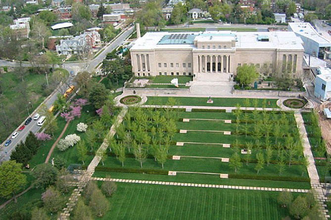 Шедевр древнеармянской рукописи приобретен Американским музеем искусств