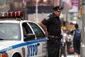 Полиция Нью-Йорка готовится к атаке ИГ во время парада на День Благодарения