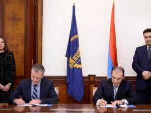 АБР предоставил Армении кредит на реконструкцию участка дороги Ванадзор – Баграташен