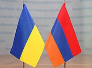 Министры ИД Армении и Украины обсудили по телефону двустороннюю повестку