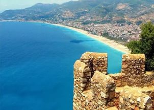 Какая погода в Турции городе Алании в апреле месяце?