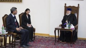 Посол Индийской Республики посетил Эчмиадзин