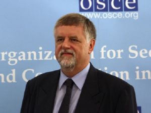 Спецпредставитель ЕС: Мирному урегулированию карабахского конфликта нет альтернативы