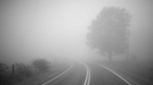 На Капанской и Горисской автомобильных дорогах – сильный туман