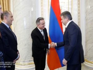 Премьер-министр Армении обсудил с директором ЕБРР перспективы углубления двустороннего сотрудничества