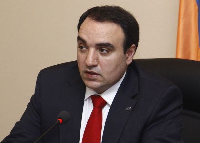 «Жоговурд»: Партия Артура Багдасаряна приняла отчаянное решение