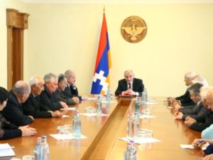 Президент НКР обсудил с представителями Компартии НКР проект конституционных реформ
