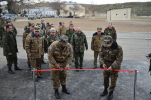 Серж Саргсян посетил воинские части в Нагорном Карабахе