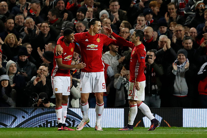 Две голевые передачи Мхитаряна помогли «МЮ» разгромить «Вест Хэм» в Кубке Лиги