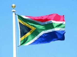 Оппозиция ЮАР противится выходу страны из МУС
