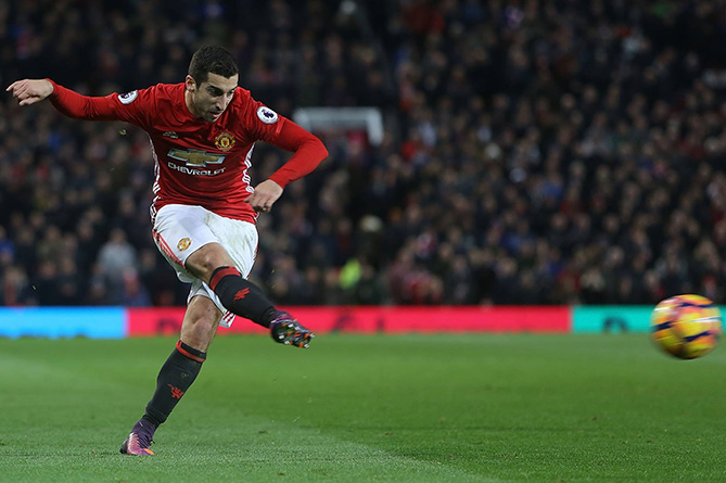 Мхитарян забил свой первый гол в составе «МЮ» в еврокубках