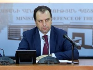 Министр обороны Армении о смысле инициативы выплаты 1000 драмов