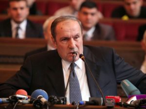 Левон Тер-Петросян: Корнем всех зол Армении является коррупция
